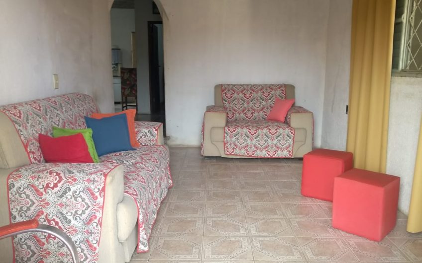 CASA B:PADRE TEODORO II – REF.: 189