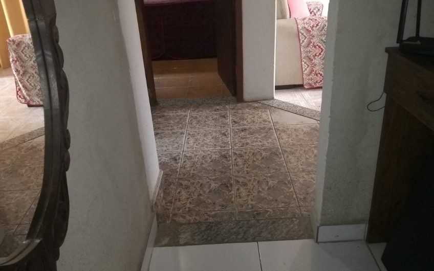 CASA B:PADRE TEODORO II – REF.: 189