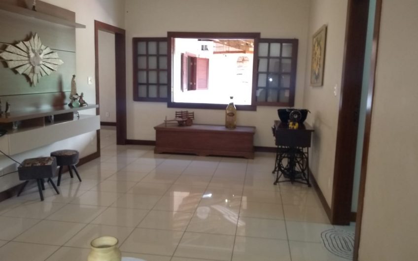 CASA B:RECANTO DA SERRA – REF.: 182