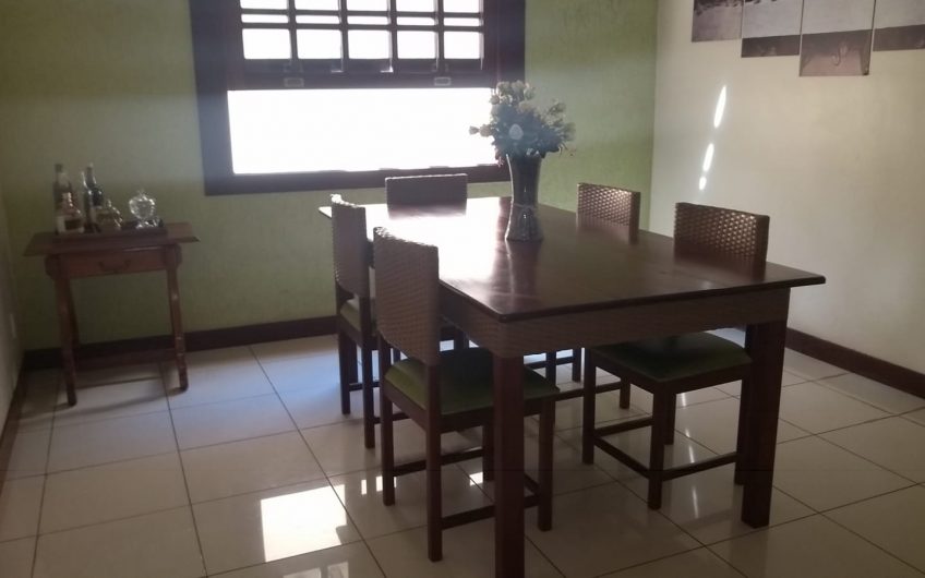 CASA B:RECANTO DA SERRA – REF.: 182
