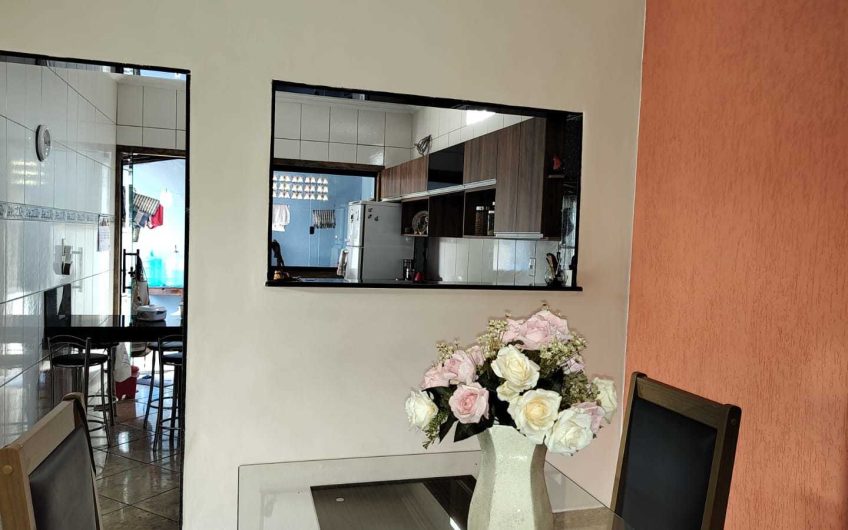 CASA B:MONTREAL – REF.: 198